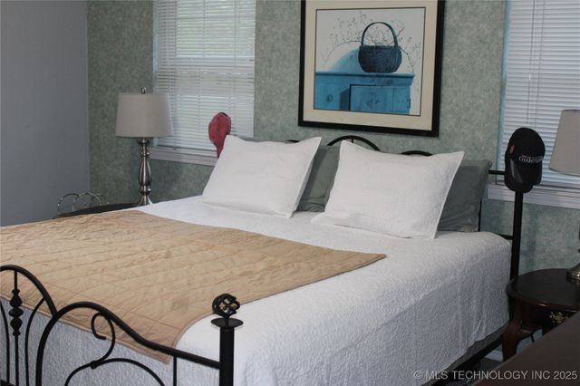 7023 Myall Road, Lone Grove, OK 73443