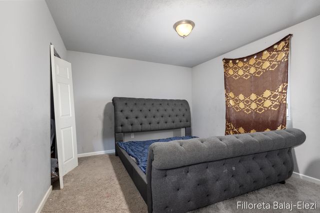 467 Oak View Drive, Middleville, MI 49333