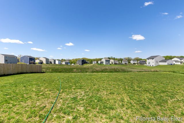 467 Oak View Drive, Middleville, MI 49333