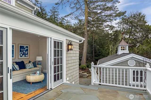 95 Laurel Point Lane, Friday Harbor, WA 98250