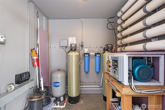 95 Laurel Point Lane, Friday Harbor, WA 98250