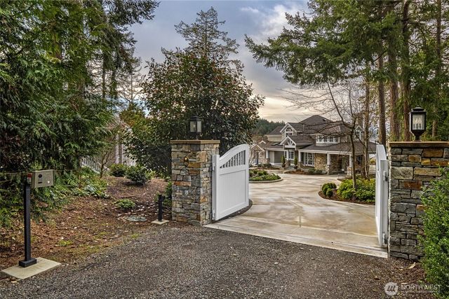 95 Laurel Point Lane, Friday Harbor, WA 98250