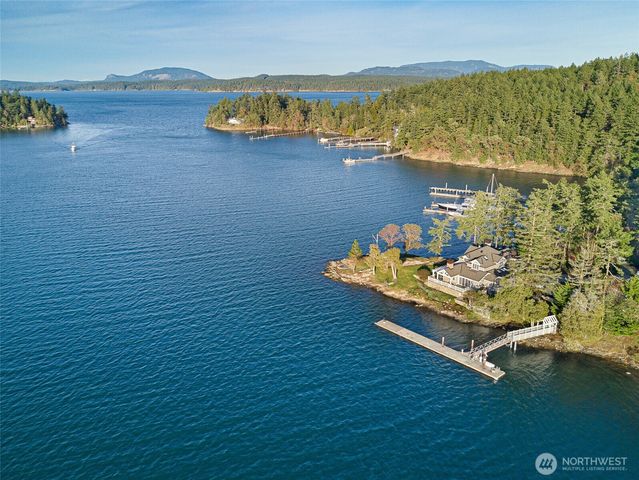 95 Laurel Point Lane, Friday Harbor, WA 98250