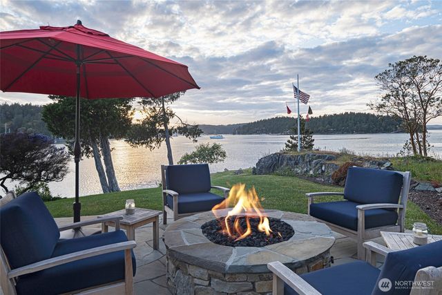 95 Laurel Point Lane, Friday Harbor, WA 98250