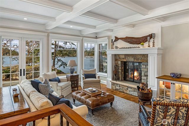 95 Laurel Point Lane, Friday Harbor, WA 98250
