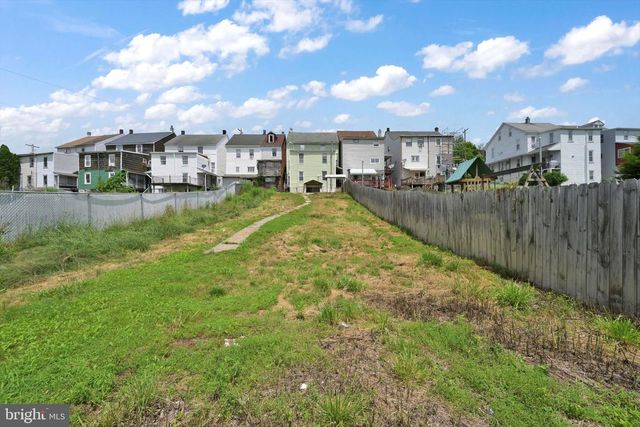 229 VALLEY ST, New Philadelphia, PA 17959