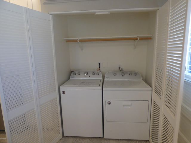 2242 E 8Th Street, Tucson, AZ 85719
