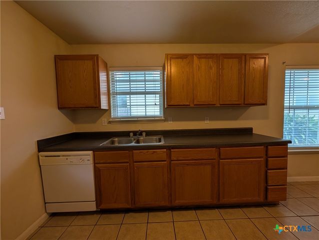 956 Misty Acres Drive, New Braunfels, TX 78130