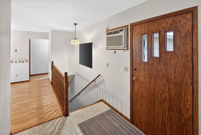 9855 Iffert Avenue NE, Monticello, MN 55362