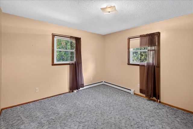 9855 Iffert Avenue NE, Monticello, MN 55362
