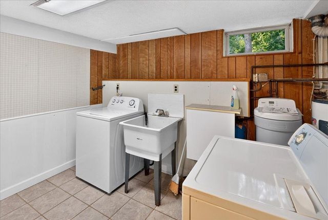 9855 Iffert Avenue NE, Monticello, MN 55362
