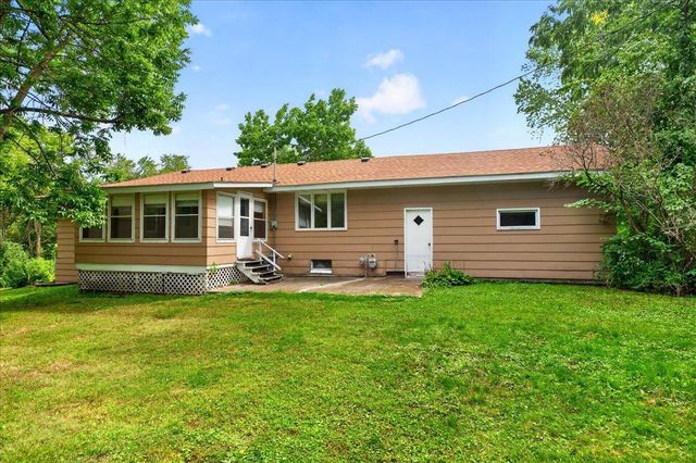 9855 Iffert Avenue NE, Monticello, MN 55362