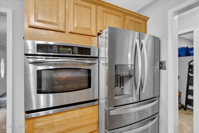14916 Dismuke Drive, Biloxi, MS 39532