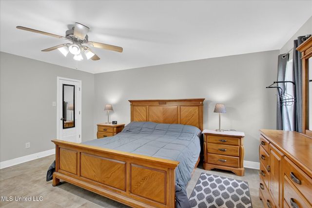14916 Dismuke Drive, Biloxi, MS 39532