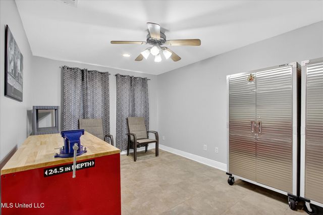 14916 Dismuke Drive, Biloxi, MS 39532