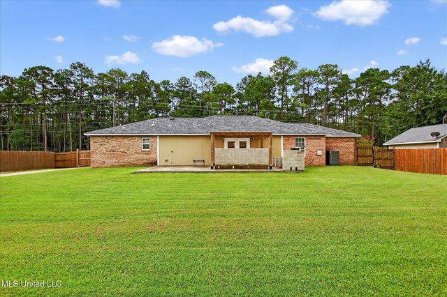 14916 Dismuke Drive, Biloxi, MS 39532