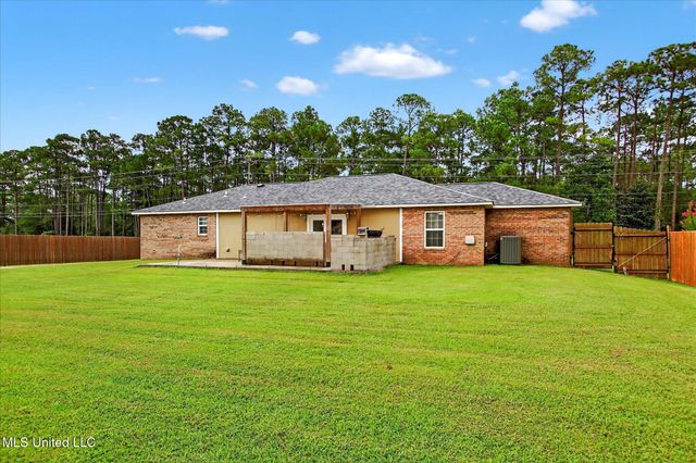 14916 Dismuke Drive, Biloxi, MS 39532