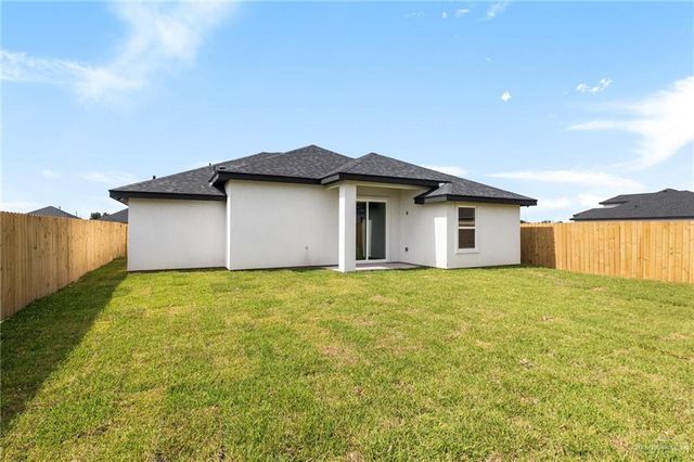 2112 Zinnia Street, Weslaco, TX 78596