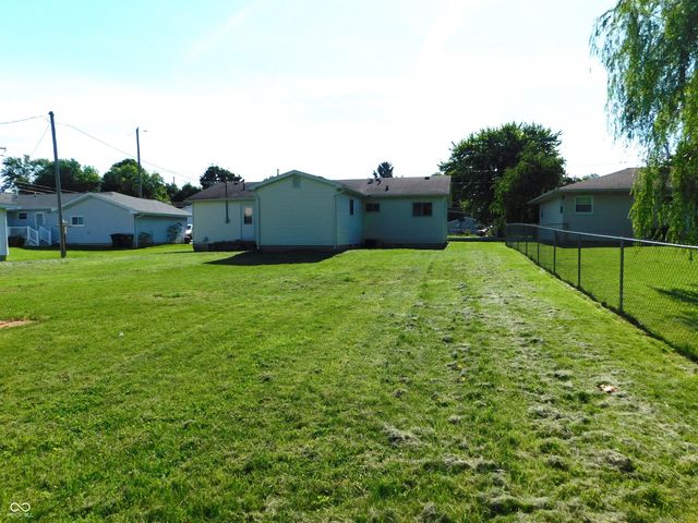 909 S Parkside Drive, Greensburg, IN 47240