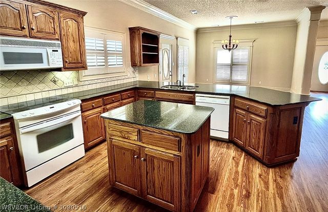 49 Stonegate Court, Fort Smith, AR 72916
