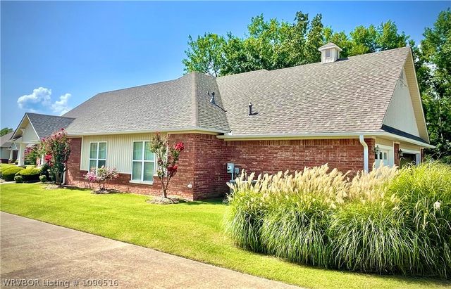 49 Stonegate Court, Fort Smith, AR 72916
