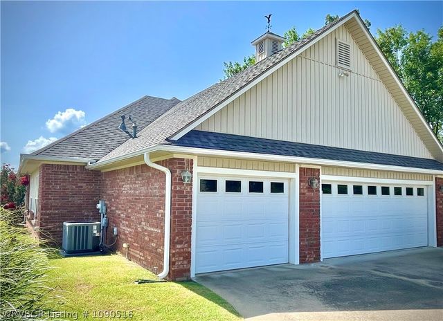 49 Stonegate Court, Fort Smith, AR 72916
