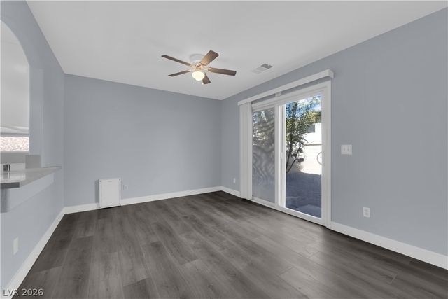 10154 Coffeeberry Court, Las Vegas, NV 89183