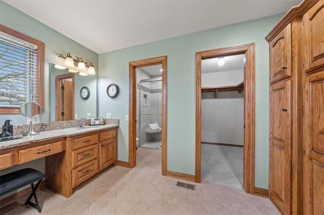 441 E 1700 Road, Baldwin City, KS 66006