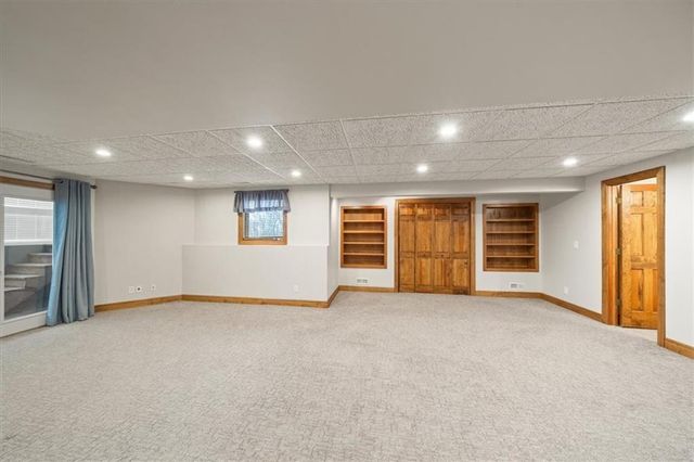 441 E 1700 Road, Baldwin City, KS 66006