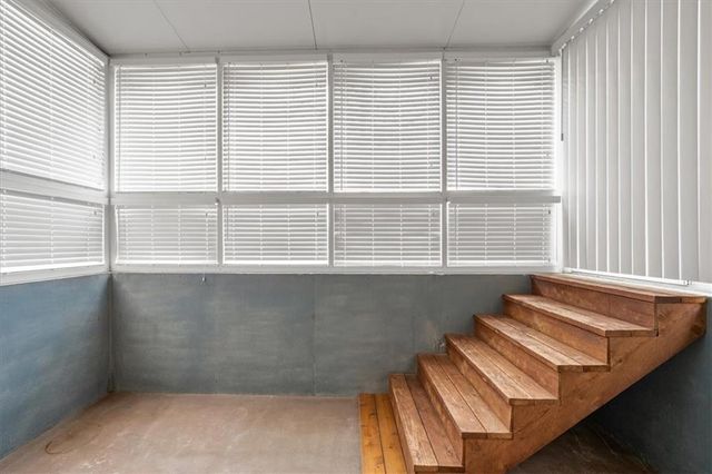 441 E 1700 Road, Baldwin City, KS 66006