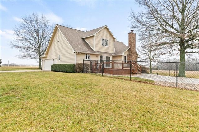 441 E 1700 Road, Baldwin City, KS 66006