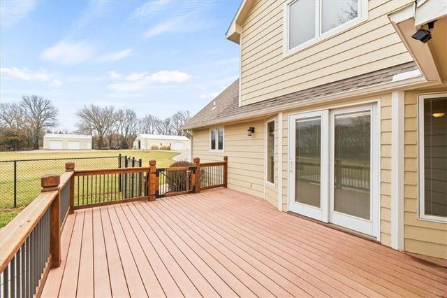 441 E 1700 Road, Baldwin City, KS 66006