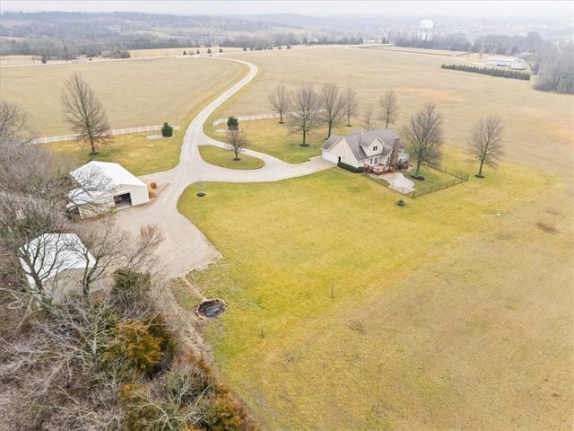441 E 1700 Road, Baldwin City, KS 66006