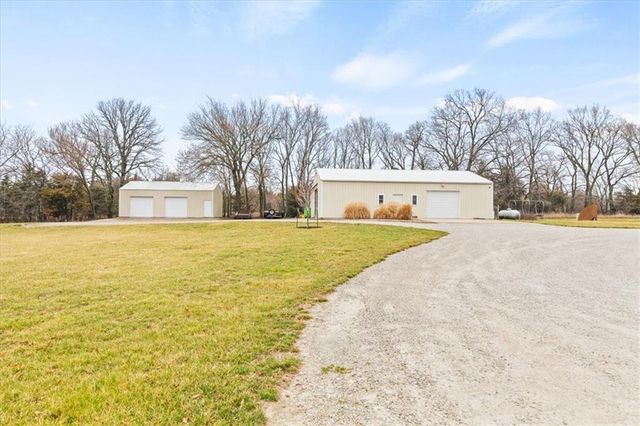 441 E 1700 Road, Baldwin City, KS 66006