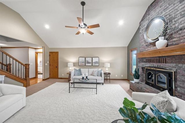 441 E 1700 Road, Baldwin City, KS 66006