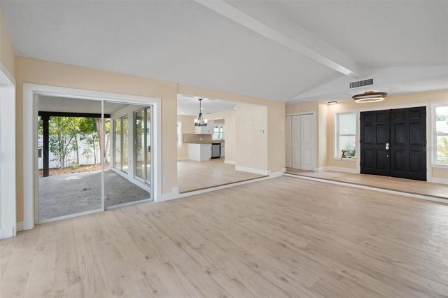 1331 VIEWTOP DRIVE, Clearwater, FL 33764