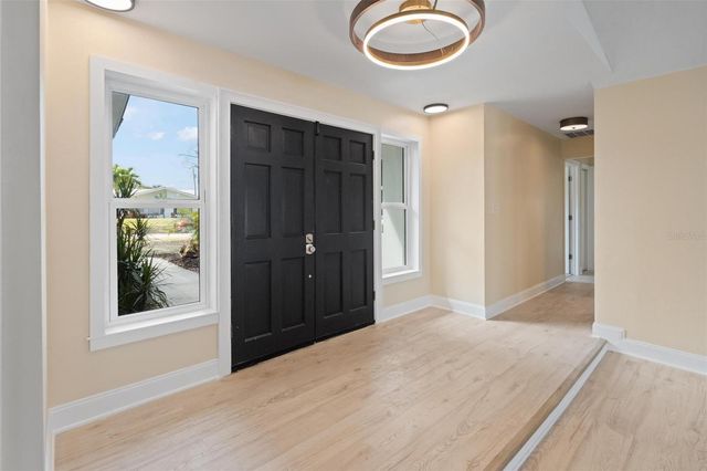 1331 VIEWTOP DRIVE, Clearwater, FL 33764