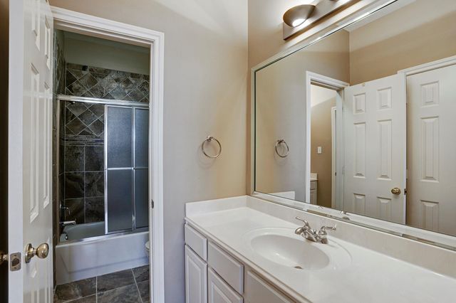 9907 Kemp Forest Drive, Houston, TX 77080