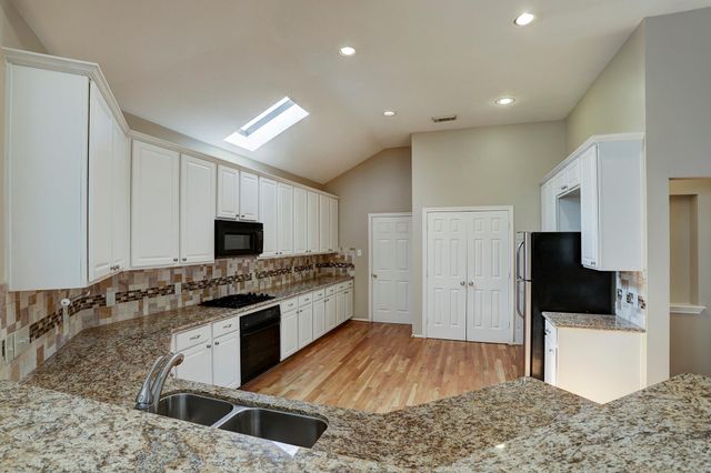 9907 Kemp Forest Drive, Houston, TX 77080