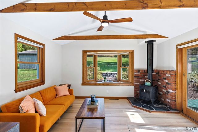 2380 East Lake Road, Spafford, NY 13152