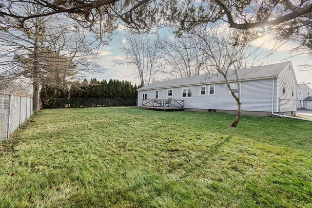 11 Granada Terrace, Middletown, RI 02842