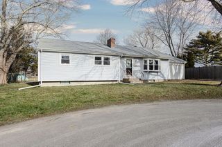 11 Granada Terrace, Middletown, RI 02842