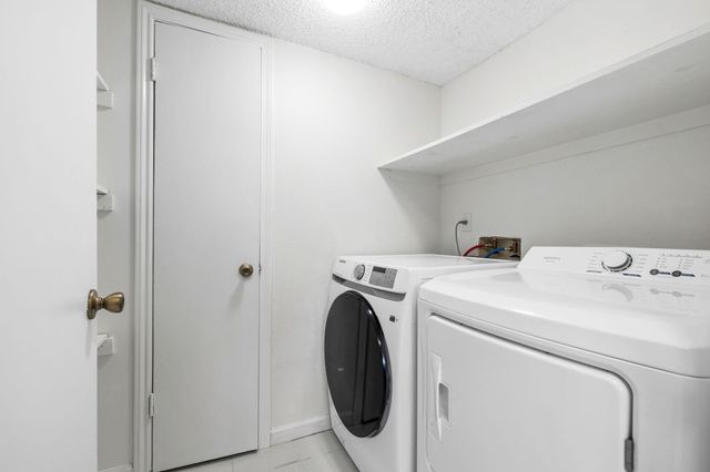 9263 Westwood Village Drive 50, Houston, TX 77036