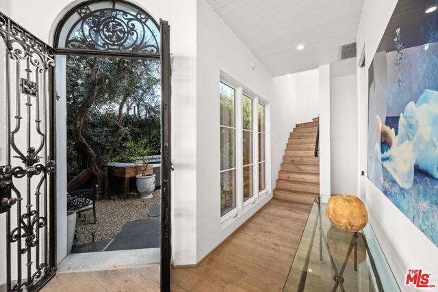 27212 Escondido Beach Road, Malibu, CA 90265