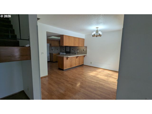 4040 Se WYNNWOOD Dr, Hillsboro, OR 97123