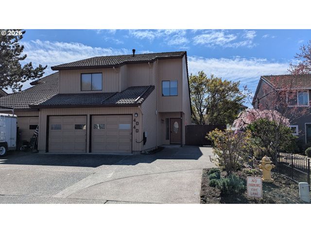 4040 Se WYNNWOOD Dr, Hillsboro, OR 97123