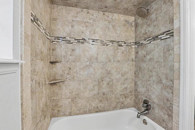2404 Lytal Lane, Edmond, OK 73013