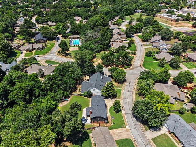 2404 Lytal Lane, Edmond, OK 73013