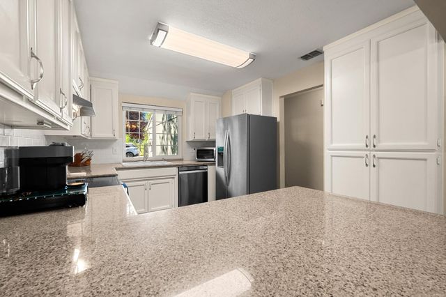3328 Village Ct, Cameron Park, CA 95682