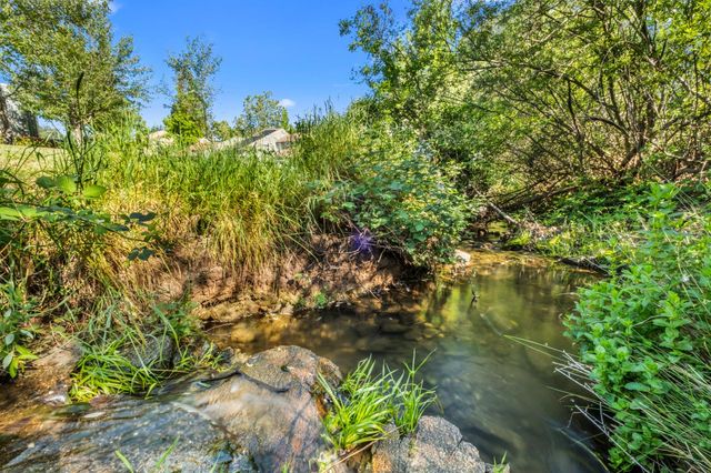 3328 Village Ct, Cameron Park, CA 95682